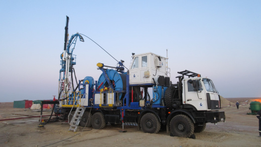 Установка колтюбинговая подземного и капитального ремонта скважин УКРС-30