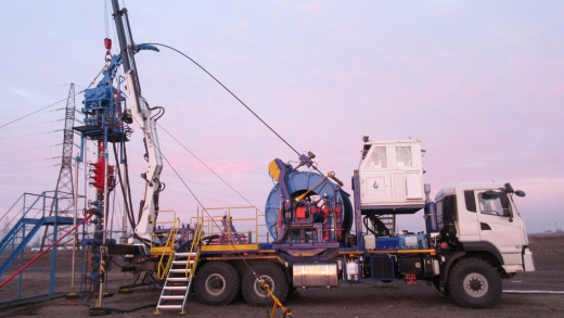 Установка колтюбинговая подземного и капитального ремонта скважин УКРС-20